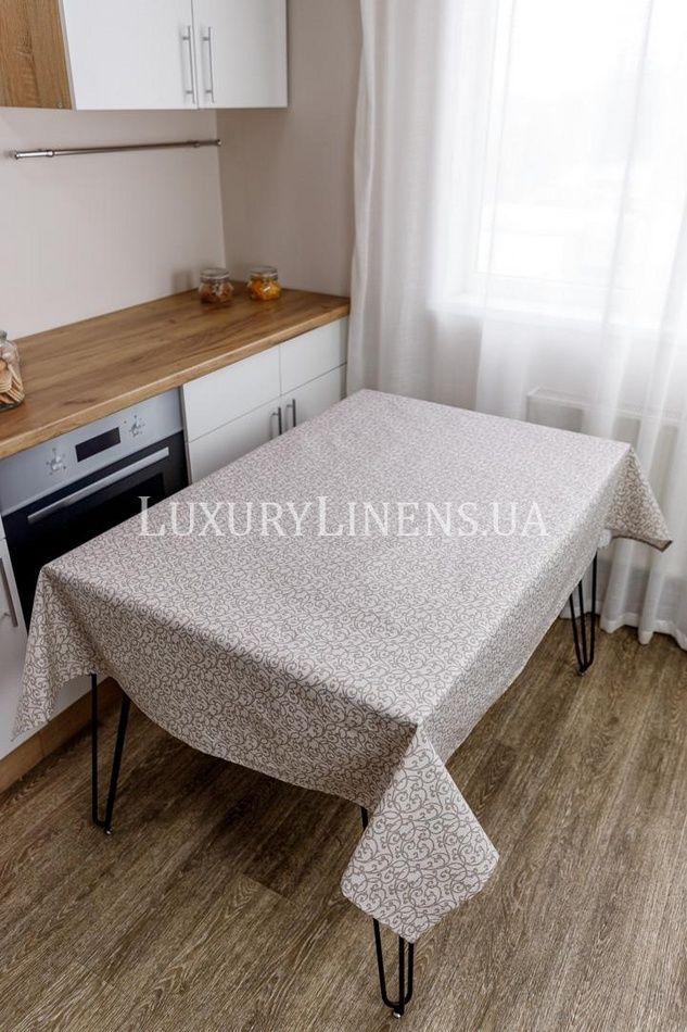 Скатерть водостійка Simfoni Капучино вензель ПРОВАНС, 136х220см 033601 79040335 фото