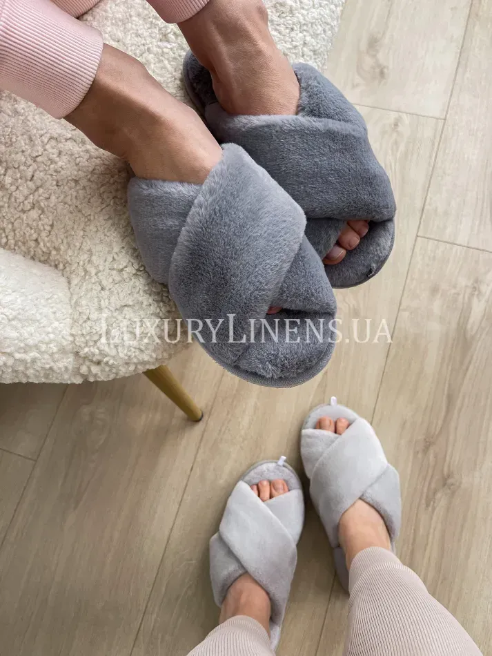 Тапочки жіночі хутряні LUX, рожеві 4673t фото